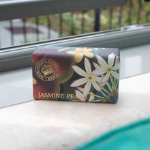 Load image into Gallery viewer, Kew Gardens Jasmine Peach Soap