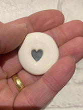 Load image into Gallery viewer, GrandDaughter Ceramic Pocket Token Pocket Hug and Card
