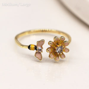 Pom - Gold plated open band enamel flower and bee ring size 59