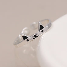 Load image into Gallery viewer, Pom - Sterling silver cat face ring - size 54
