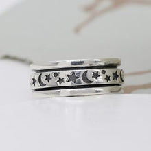 Load image into Gallery viewer, Pom - moon/star spinning ring - (59) large
