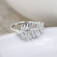 Load image into Gallery viewer, Pom - silver fern leaf ring with CZ - medium 56
